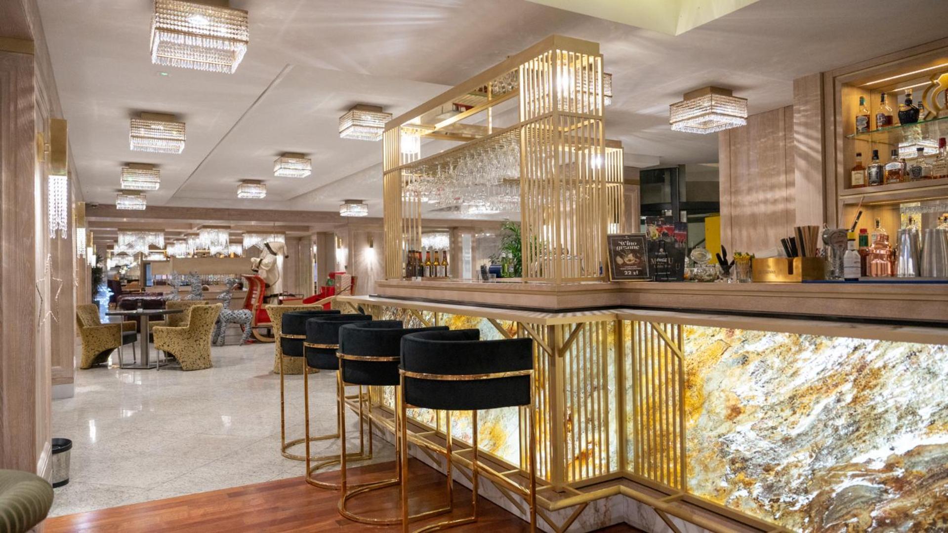 黑色溪流spa度假会议酒店 克雷尼察 外观 照片