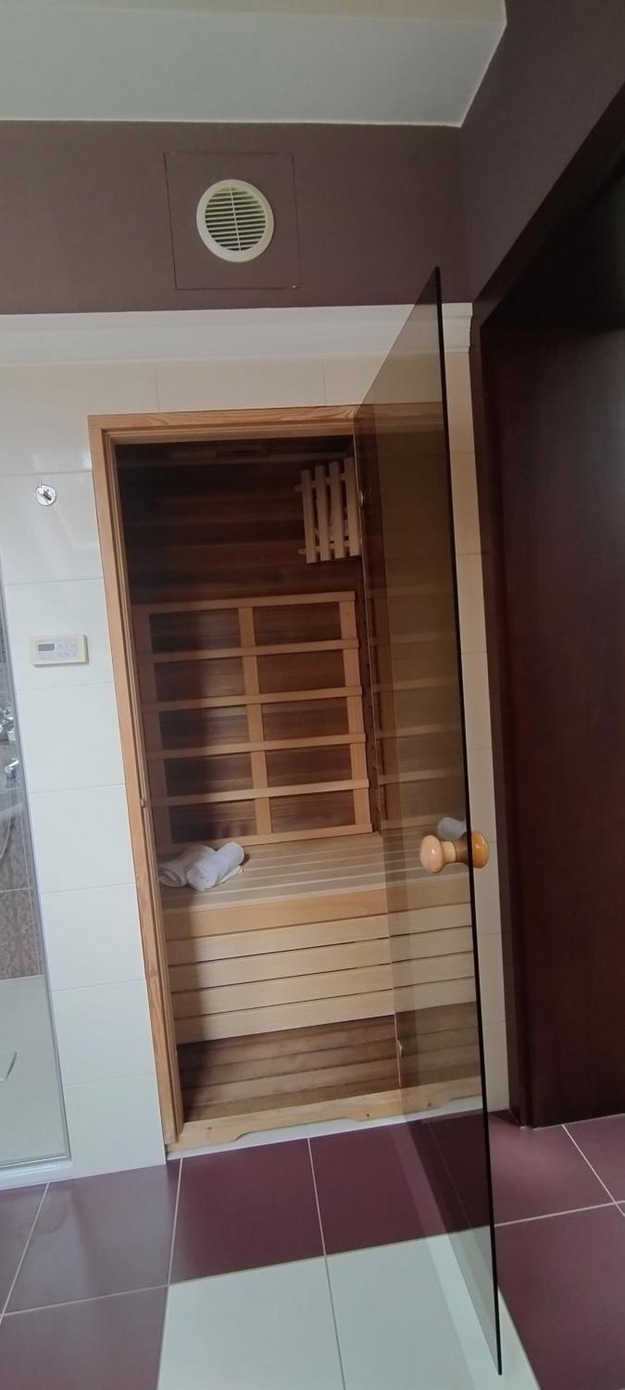 黑色溪流spa度假会议酒店 克雷尼察 外观 照片